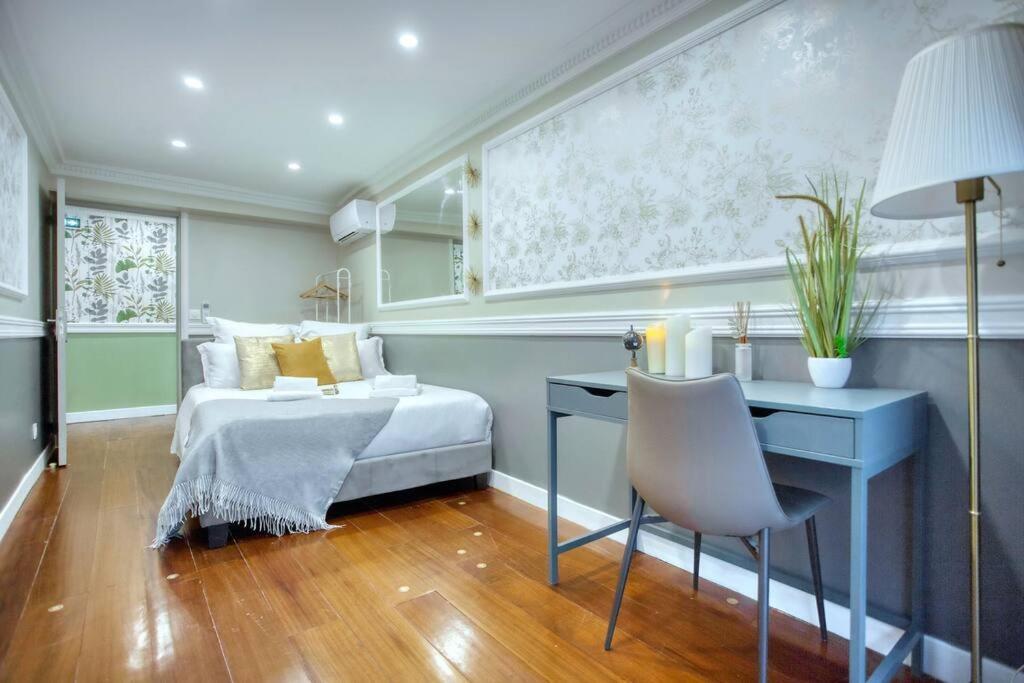 Ferienwohnung Le Nid Parisien Triplex Cosy Et Chaleureux Exterior foto