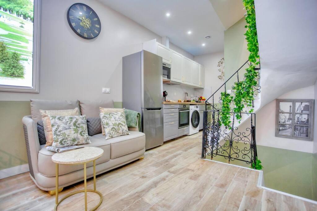 Ferienwohnung Le Nid Parisien Triplex Cosy Et Chaleureux Exterior foto