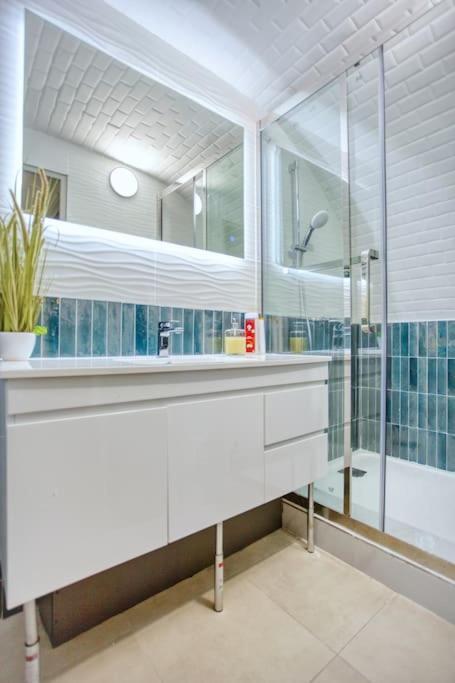Ferienwohnung Le Nid Parisien Triplex Cosy Et Chaleureux Exterior foto
