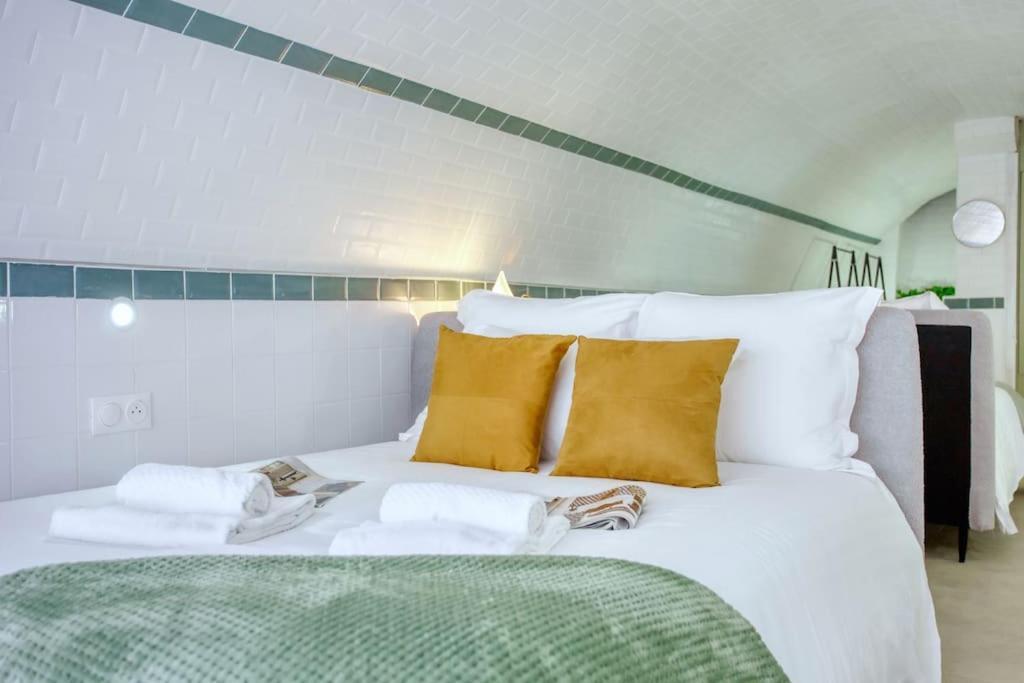 Ferienwohnung Le Nid Parisien Triplex Cosy Et Chaleureux Exterior foto